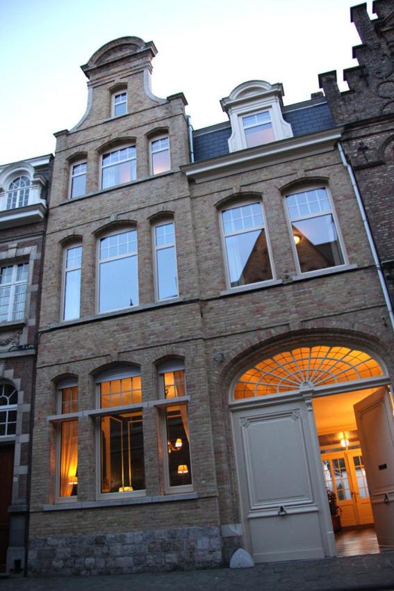 La Porte Cochere Hotel Ieper Exterior foto